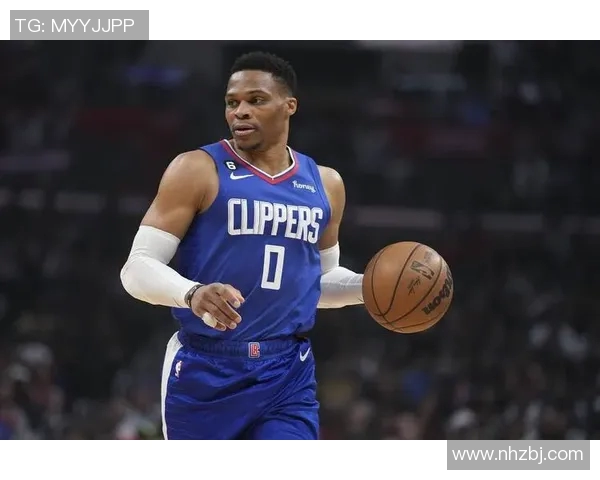 布鲁克洛佩斯：从NBA巨星到篮球战术的变革者